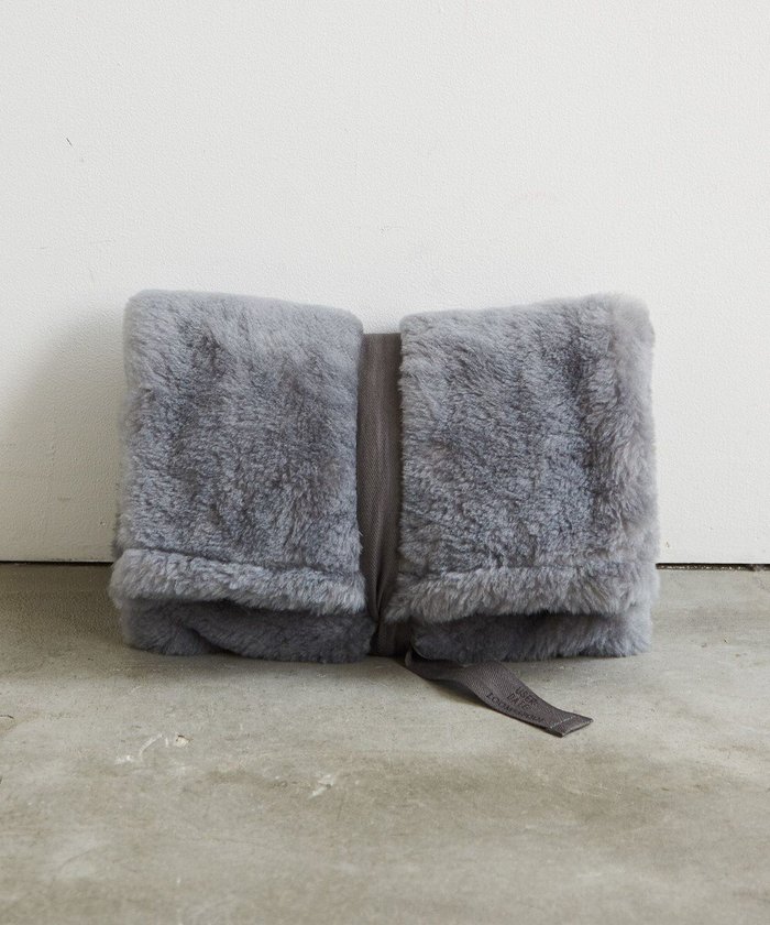 【ルームアンドスプール/LOOM&SPOOL】の【洗える】SRNメリノウール湯たんぽカバー インテリア・キッズ・メンズ・レディースファッション・服の通販 founy(ファニー) https://founy.com/ ファッション Fashion レディースファッション Fashion for Women スポーツウェア Functional & Stylish Sportswear 洗える Machine Washable スポーツ Sports, Activewear スリッパ Slippers, Room Shoes フェイク Faux, Fake ムートン Shearling, Mouton リアル Real, Realistic |ID: prp329100004675652 ipo3291000000033786047