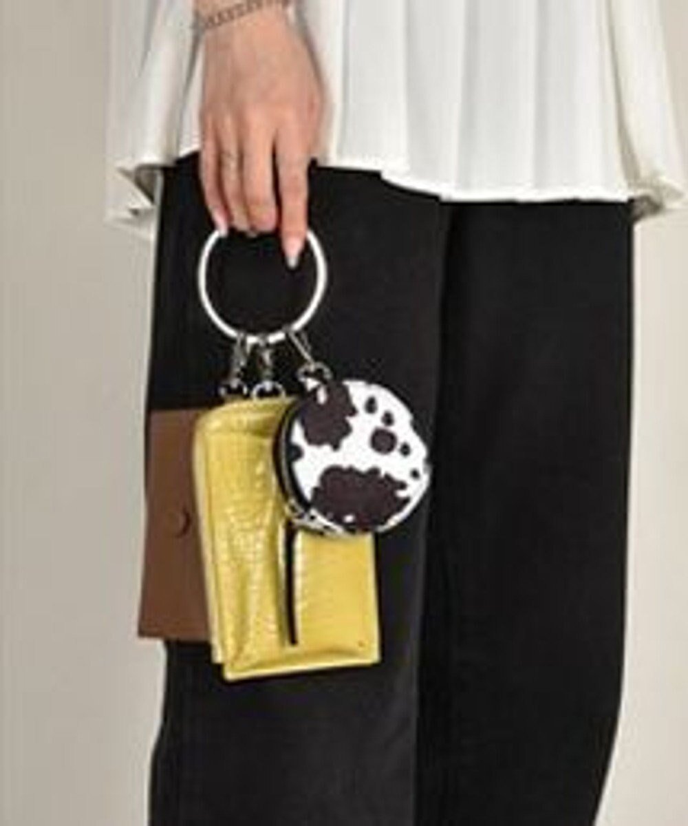 【ラ バガジェリー/LA BAGAGERIE】の【MONICA】3連マルチショルダーバッグ インテリア・キッズ・メンズ・レディースファッション・服の通販 founy(ファニー) ファッション Fashion レディースファッション Fashion for Women バッグ Bags アクセサリー Fashion Accessories ショルダー Shoulder, Shoulder Strap スマート Smart, Elegant トライアングル Triangle, Triangular Shape ポケット Pocket, Pocket Detail ポーチ Pouch, Small Case ラップ Wrap, Wrap Design イエローミックス|ID: prp329100004675681 ipo3291000000034211526