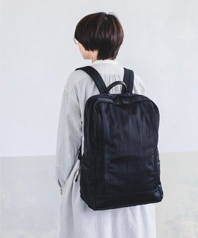【ユーシ/YUSHI】のRiVER - BACKPACK バックパック シワ加工 人気、トレンドファッション・服の通販 founy(ファニー) ファッション Fashion レディースファッション Fashion for Women バッグ Bags クッション Cushion, Throw Pillow ショルダー Shoulder, Shoulder Strap 財布 Wallet, Purse 雑誌 Magazine, Fashion Magazine 手帳 Planner, Notebook フィット Fit, Slim Fit ポケット Pocket, Pocket Detail ポーチ Pouch, Small Case リュック Backpack, Rucksack |ID:prp329100004675727