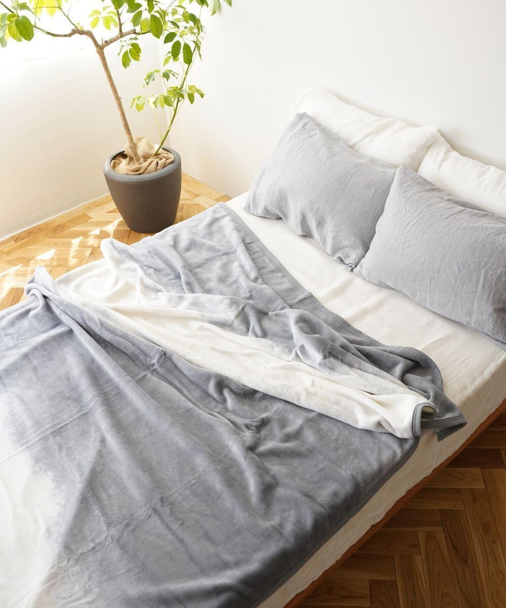 【ルームアンドスプール/LOOM&SPOOL】のFOL綿毛布シングル/グレー 人気、トレンドファッション・服の通販 founy(ファニー) ファッション Fashion レディースファッション Fashion for Women グラデーション Gradient, Ombre 抗菌 Antibacterial, Bacteria-Resistant スリッパ Slippers, Room Shoes ダブル Double, Double-Breasted テクスチャー Texture, Textured Fabric ブランケット Blanket, Throw Blanket プリント Print, Printed Pattern other-1|ID: prp329100004675736 ipo3291000000034318564