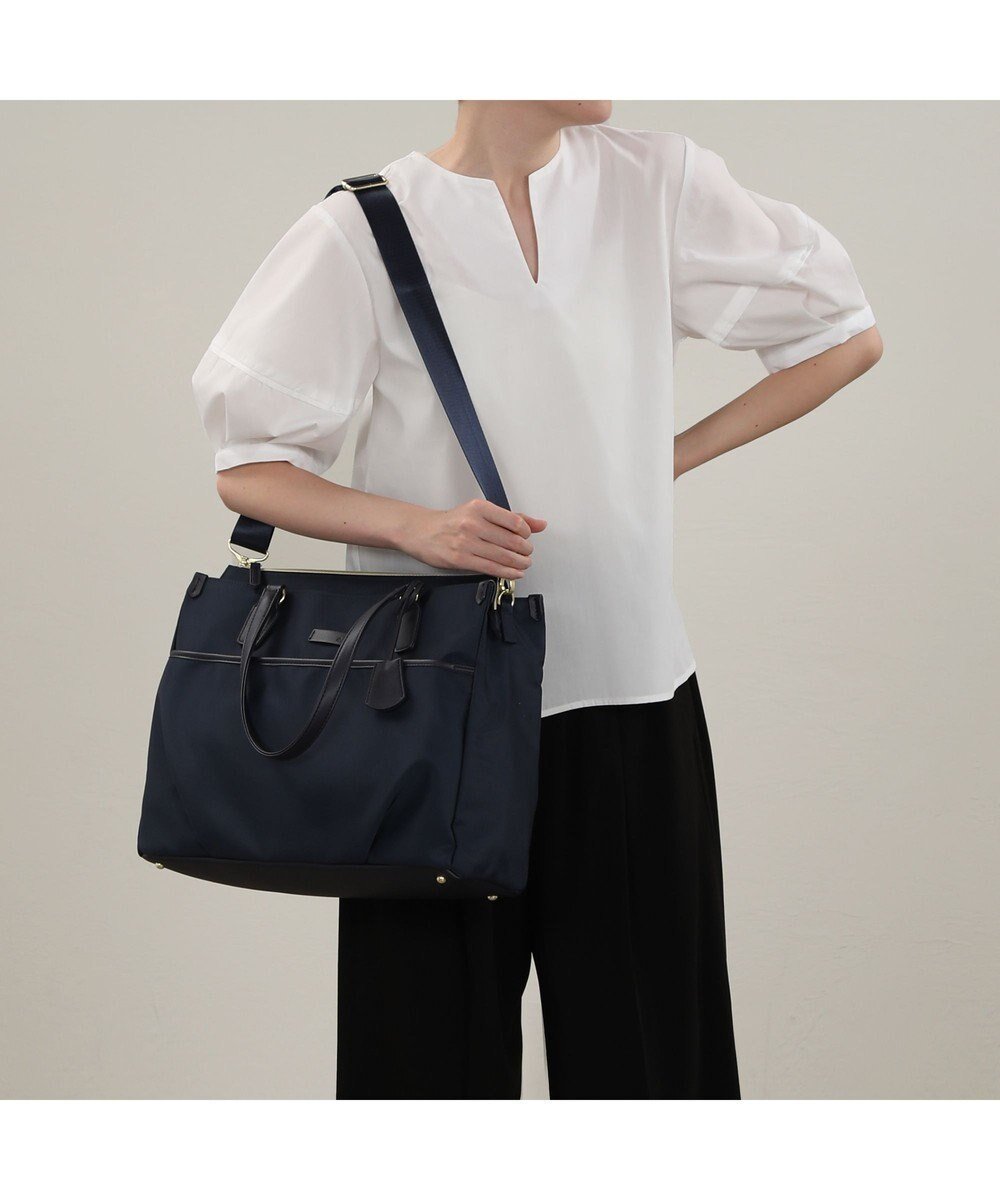 【エースバッグズアンドラゲッジ/ACE BAGS & LUGGAGE】のace.エセンシアレディースビジネス トートバッグ A4 14.0インチサイズ 11482 インテリア・キッズ・メンズ・レディースファッション・服の通販 founy(ファニー) 　ファッション　Fashion　レディースファッション　Fashion for Women　バッグ　Bags　クッション　Cushion, Throw Pillow　コンパクト　Compact, Small Size　ショルダー　Shoulder, Shoulder Strap　シンプル　Simple, Minimal　ストライプ　Stripe, Striped Pattern　ポケット　Pocket, Pocket Detail　リュック　Backpack, Rucksack　ワーク　Workwear, Utility Style　ビジネス 仕事 通勤　Business / Work / Commuting　ネイビー|ID: prp329100004675772 ipo3291000000036062602