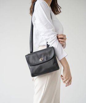 【ユーシ/YUSHI】のBon chic - SHOULDERBAG 革のショルダーバッグ 人気、トレンドファッション・服の通販 founy(ファニー) ファッション Fashion レディースファッション Fashion for Women バッグ Bags コンパクト Compact, Small Size ショルダー Shoulder, Shoulder Strap シンプル Simple, Minimal 財布 Wallet, Purse |ID:prp329100004675783