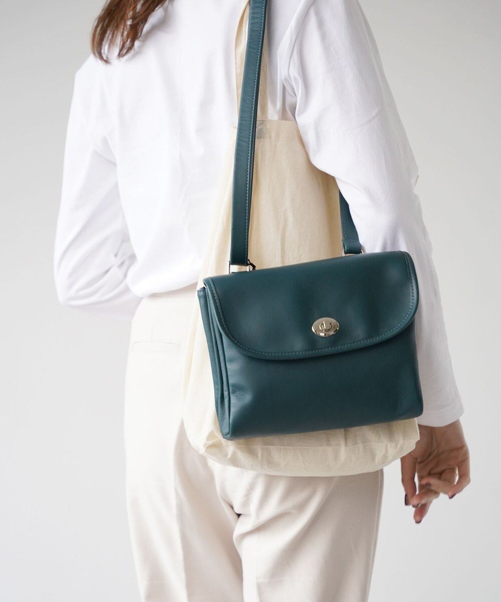 【ユーシ/YUSHI】のBon chic - SHOULDERBAG 革のショルダーバッグ インテリア・キッズ・メンズ・レディースファッション・服の通販 founy(ファニー) 　ファッション　Fashion　レディースファッション　Fashion for Women　バッグ　Bags　コンパクト　Compact, Small Size　ショルダー　Shoulder, Shoulder Strap　シンプル　Simple, Minimal　財布　Wallet, Purse　ブルー|ID: prp329100004675783 ipo3291000000034319006