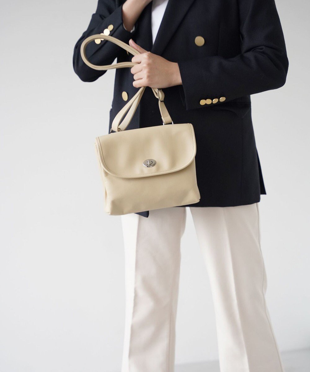 【ユーシ/YUSHI】のBon chic - SHOULDERBAG 革のショルダーバッグ インテリア・キッズ・メンズ・レディースファッション・服の通販 founy(ファニー) 　ファッション　Fashion　レディースファッション　Fashion for Women　バッグ　Bags　コンパクト　Compact, Small Size　ショルダー　Shoulder, Shoulder Strap　シンプル　Simple, Minimal　財布　Wallet, Purse　ライトベージュ|ID: prp329100004675783 ipo3291000000034319008