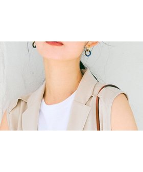 【シュスイ/susui】の〈ブランド定番〉【doughnut】フープピアス M (ゴールドマット)_片耳 人気、トレンドファッション・服の通販 founy(ファニー) ファッション Fashion レディースファッション Fashion for Women アクセサリー Fashion Accessories イエロー Yellow イタリア Italy コーティング Coating, Coated Finish 片耳 One-Ear, Single Earring シルバー Silver, Metallic Silver シンプル Simple, Minimal ジュエリー Jewelry, Accessories チャーム Charm, Pendant テクスチャー Texture, Textured Fabric 定番 Standard, Basic Item フォルム Silhouette, Form フープ Hoop, Hoop Earrings マーブル Marble, Marble Pattern |ID:prp329100004675861