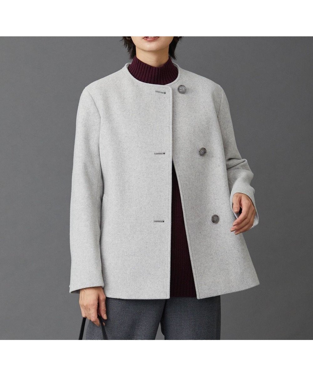 【ジェイ プレス/J.PRESS】のショートビーバー ノーカラーコート インテリア・キッズ・メンズ・レディースファッション・服の通販 founy(ファニー) 　ファッション　Fashion　レディースファッション　Fashion for Women　アウター　Coat / Outerwear Collection　コート・ロングコート・ピーコート　Long Coats, Peacoats & More　レディースジャケット・軽アウター　Jackets　ショート　Short, Short Length　ジャケット　Jacket, Outerwear　タートルネック　Turtleneck, High Neck　マフラー　Scarf, Muffler　ミドル　Middle Length, Mid Height　エレガント 上品　Elegant　A/W・秋冬　Autumn/Winter　ライトグレー系|ID: prp329100004675875 ipo3291000000034256105