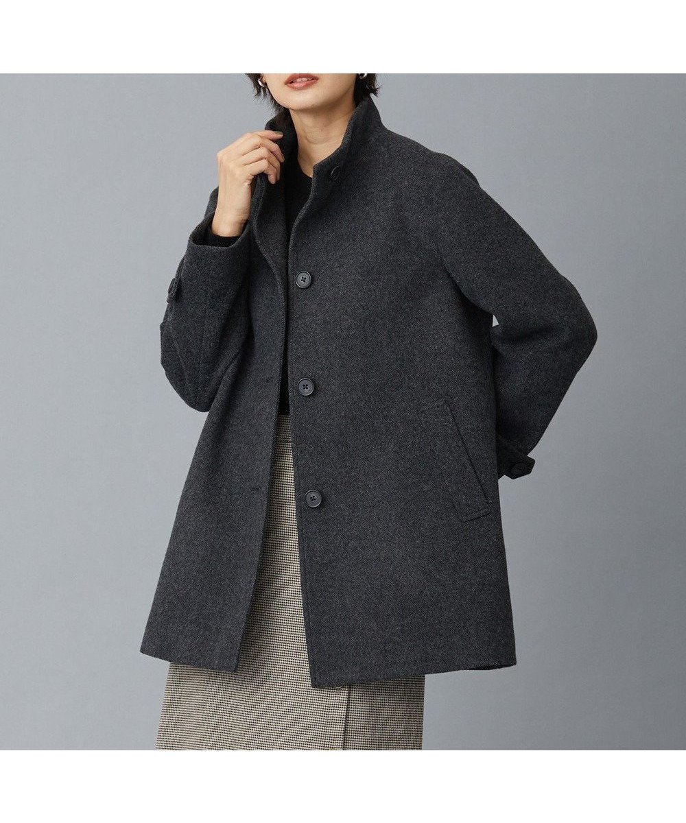 【ジェイ プレス/J.PRESS】のショートビーバー スタンドカラー コート インテリア・キッズ・メンズ・レディースファッション・服の通販 founy(ファニー) 　ファッション　Fashion　レディースファッション　Fashion for Women　アウター　Coat / Outerwear Collection　コート・ロングコート・ピーコート　Long Coats, Peacoats & More　レディースジャケット・軽アウター　Jackets　エレガント 上品　Elegant　ショート　Short, Short Length　ジャケット　Jacket, Outerwear　スタンダード　Standard, Basic　スタンド　Stand Collar, Upright Stand　ベーシック　Basic, Essential　A/W・秋冬　Autumn/Winter　グレー系|ID: prp329100004675876 ipo3291000000033786808