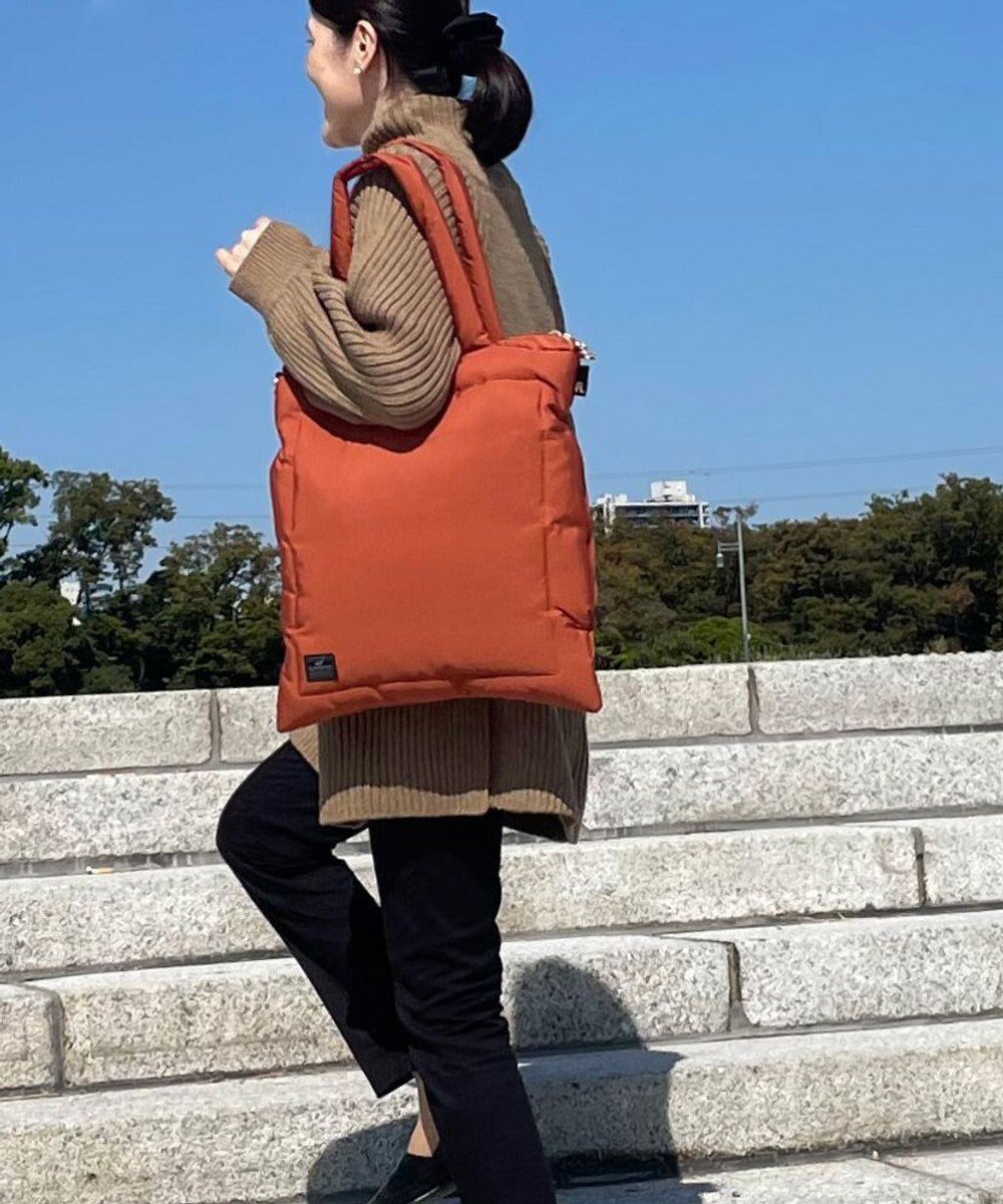 【ルートート/ROOTOTE】の1473【温活&軽量】LT.トール.フェザー.カラー-A インテリア・キッズ・メンズ・レディースファッション・服の通販 founy(ファニー) 　ファッション　Fashion　レディースファッション　Fashion for Women　バッグ　Bags　カメラ　Camera Accessories　軽量　Lightweight, Ultra Light　ジャケット　Jacket, Outerwear　スポーツ　Sports, Activewear　スマホ　Smartphone, Mobile Device　スマート　Smart, Elegant　財布　Wallet, Purse　ダウン　Down, Puffer　フィット　Fit, Slim Fit　フェザー　Feather, Feather Detail　ポケット　Pocket, Pocket Detail　05:マットブリックレッド|ID: prp329100004675929 ipo3291000000034256463