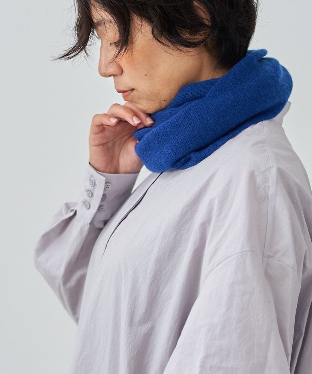 【アンドウール/AND WOOL】の〈上質な素材と手仕事から生まれた優しいニット〉カシミヤ100%のスヌード インテリア・キッズ・メンズ・レディースファッション・服の通販 founy(ファニー) 　ファッション　Fashion　レディースファッション　Fashion for Women　トップス・カットソー　Cut & Sew Tops　ニット　Knit Tops & Sweaters　マフラー・スヌード / 冬小物の定番　Scarves & Mufflers　キャンバス　Canvas, Canvas Fabric　スヌード　Snood, Infinity Scarf　手編み　Hand-Knitted, Handmade Knit　ベーシック　Basic, Essential　マフラー　Scarf, Muffler　A/W・秋冬　Autumn/Winter　ギフト プレゼント　Gift / Present　ブルー|ID: prp329100004675949 ipo3291000000033787109
