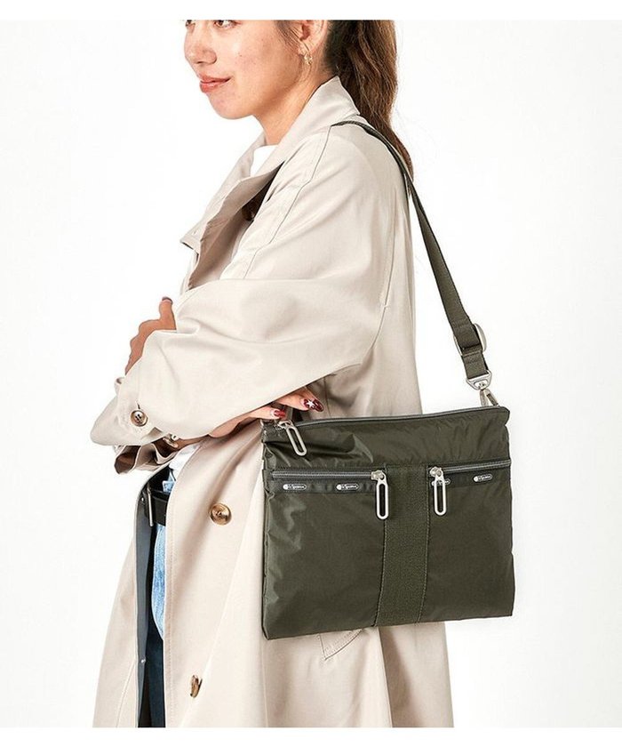 【レスポートサック/LeSportsac】のPOUCH CROSSBODY/グラベルC インテリア・キッズ・メンズ・レディースファッション・服の通販 founy(ファニー) https://founy.com/ ファッション Fashion レディースファッション Fashion for Women コンパクト Compact, Small Size 軽量 Lightweight, Ultra Light ショルダー Shoulder, Shoulder Strap スポーティ Sporty, Casual Athletic スリム Slim, Slim Fit 財布 Wallet, Purse 人気 Popular, Best Seller プリント Print, Printed Pattern ポケット Pocket, Pocket Detail ポーチ Pouch, Small Case 無地 Plain, Solid Color おすすめ Recommended / Our Picks |ID: prp329100004676151 ipo3291000000033788478