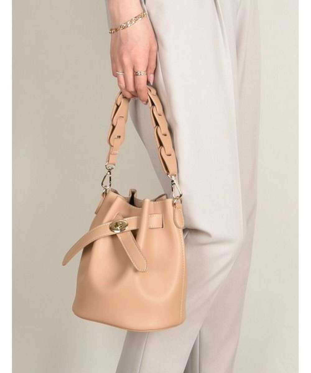 【ラ バガジェリー/LA BAGAGERIE】の【MONICA】編み込みハンドル2WAYバッグ インテリア・キッズ・メンズ・レディースファッション・服の通販 founy(ファニー) 　ファッション　Fashion　レディースファッション　Fashion for Women　バッグ　Bags　ポーチ　Pouch, Small Case　ラップ　Wrap, Wrap Design　ベージュ|ID: prp329100004676304 ipo3291000000034257832