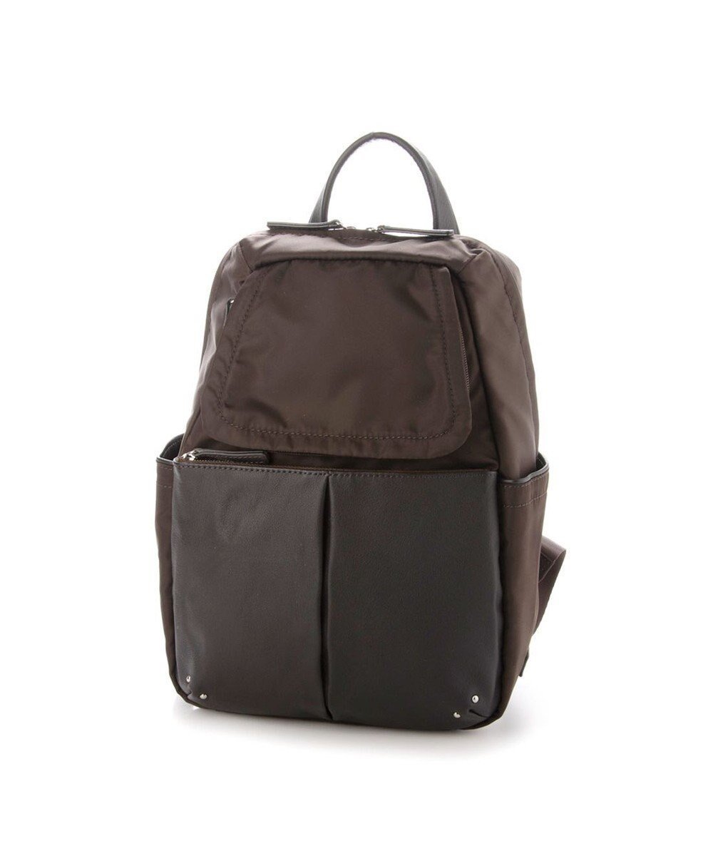 【イザック/Y'SACCS】のNEWナイロン×レザーコンビシリーズ 前ポケットミニリュックサック インテリア・キッズ・メンズ・レディースファッション・服の通販 founy(ファニー) 　ファッション　Fashion　レディースファッション　Fashion for Women　バッグ　Bags　コンビ　Combo, Combination Style　スタイリッシュ　Stylish, Fashionable　スタッズ　Studs, Metal Accents　トラベル　Travel, Travel Gear　ポケット　Pocket, Pocket Detail　リュック　Backpack, Rucksack　ワンポイント　One Point, Statement Accent　人気　Popular, Best Seller　定番　Standard, Basic Item　軽量　Lightweight, Ultra Light　チョコ|ID: prp329100004676506 ipo3291000000034261390