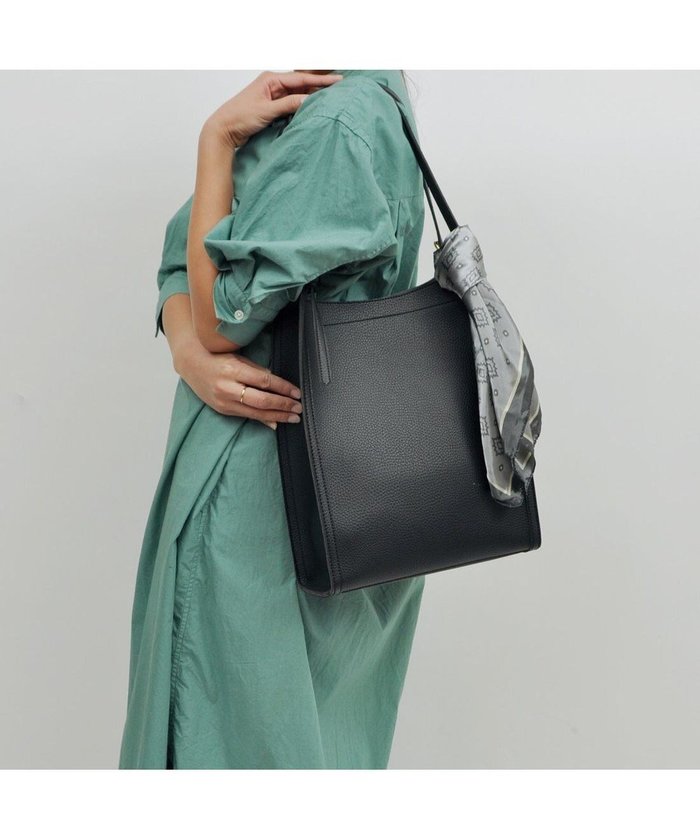 【アンビリオン/UNBILLION】のcachecache チェンジスカーフA4縦型トートバッグ インテリア・キッズ・メンズ・レディースファッション・服の通販 founy(ファニー) https://founy.com/ ファッション Fashion レディースファッション Fashion for Women バッグ Bags カラフル Colorful Design スカーフ Scarf, Neckwear ハンド Hand, Handmade プリント Print, Printed Pattern ミックス Mix, Mixed Style モチーフ Motif, Design Theme 再入荷 Restock / Back in Stock |ID: prp329100004676518 ipo3291000000034261514