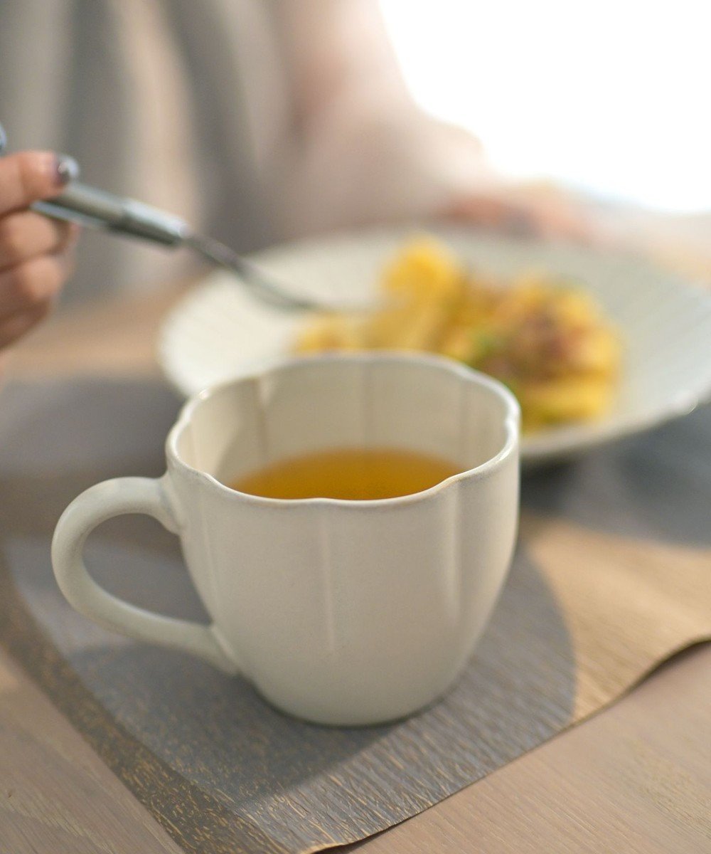 【アイトー製作所/aito】の花マグ 人気、トレンドファッション・服の通販 founy(ファニー) 　ファッション　Fashion　レディースファッション　Fashion for Women　秋　Autumn　グラス　Glass, Eyewear　シンプル　Simple, Minimal　タンブラー　Tumbler, Travel Mug　テーブル　Table, Dining Table　 other-1|ID: prp329100004676531 ipo3291000000034260385