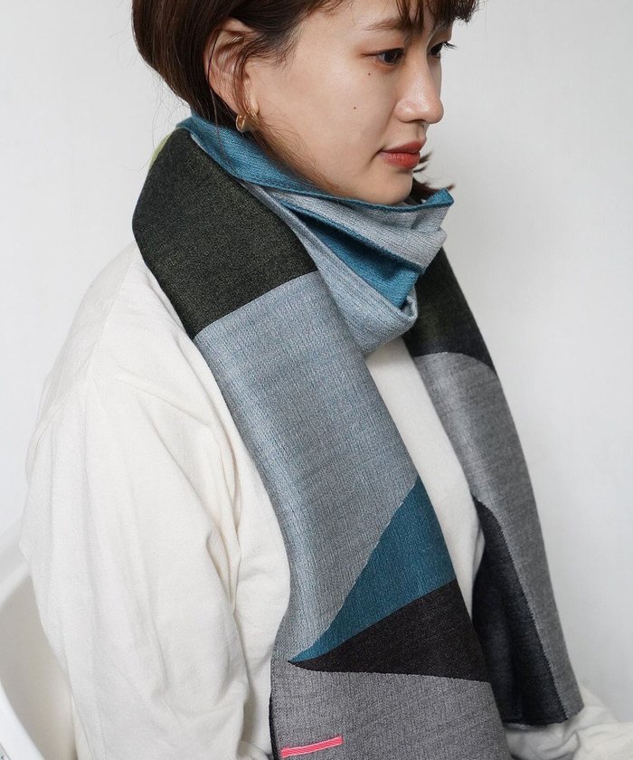 【ポルス/POLS】のウールジャカードストール インテリア・キッズ・メンズ・レディースファッション・服の通販 founy(ファニー) https://founy.com/ ファッション Fashion レディースファッション Fashion for Women ショール Shawl, Wrap ジャカード／ジャガード Jacquard, Woven Pattern ストール Stole, Wrap ファブリック Fabric, Textile A/W・秋冬 Autumn/Winter |ID: prp329100004676556 ipo3291000000033789923