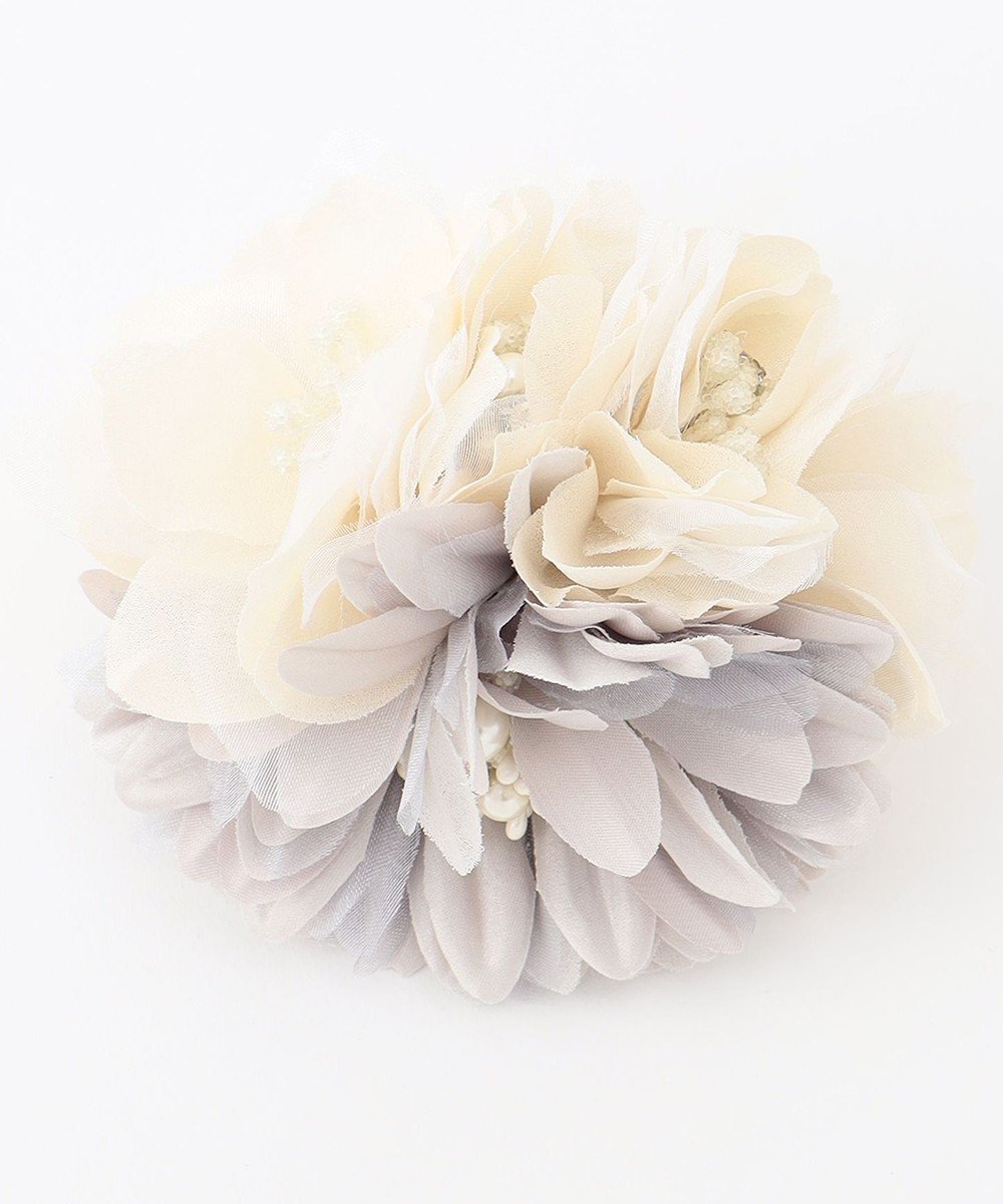 【エニー/ANY】の【セレモニー】フラワーブーケ コサージュ インテリア・キッズ・メンズ・レディースファッション・服の通販 founy(ファニー) 　ファッション　Fashion　レディースファッション　Fashion for Women　アクセサリー　Fashion Accessories　グラデーション　Gradient, Ombre　シンプル　Simple, Minimal　セレモニー　Ceremony　トレンド　Trend, Trending Now　フラワー　Flower, Floral　ブローチ　Brooch, Pin Brooch　プチプライス・低価格　Affordable / Budget Price　エレガント 上品　Elegant　人気　Popular, Best Seller　定番　Standard, Basic Item　ライトグレー系|ID: prp329100004676558 ipo3291000000034282957