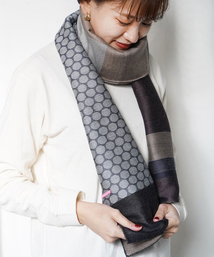 【ポルス/POLS】のウールジャカードストール インテリア・キッズ・メンズ・レディースファッション・服の通販 founy(ファニー) https://founy.com/ ファッション Fashion レディースファッション Fashion for Women ショール Shawl, Wrap ジャカード／ジャガード Jacquard, Woven Pattern ストール Stole, Wrap ファブリック Fabric, Textile A/W・秋冬 Autumn/Winter |ID: prp329100004676568 ipo3291000000033789961