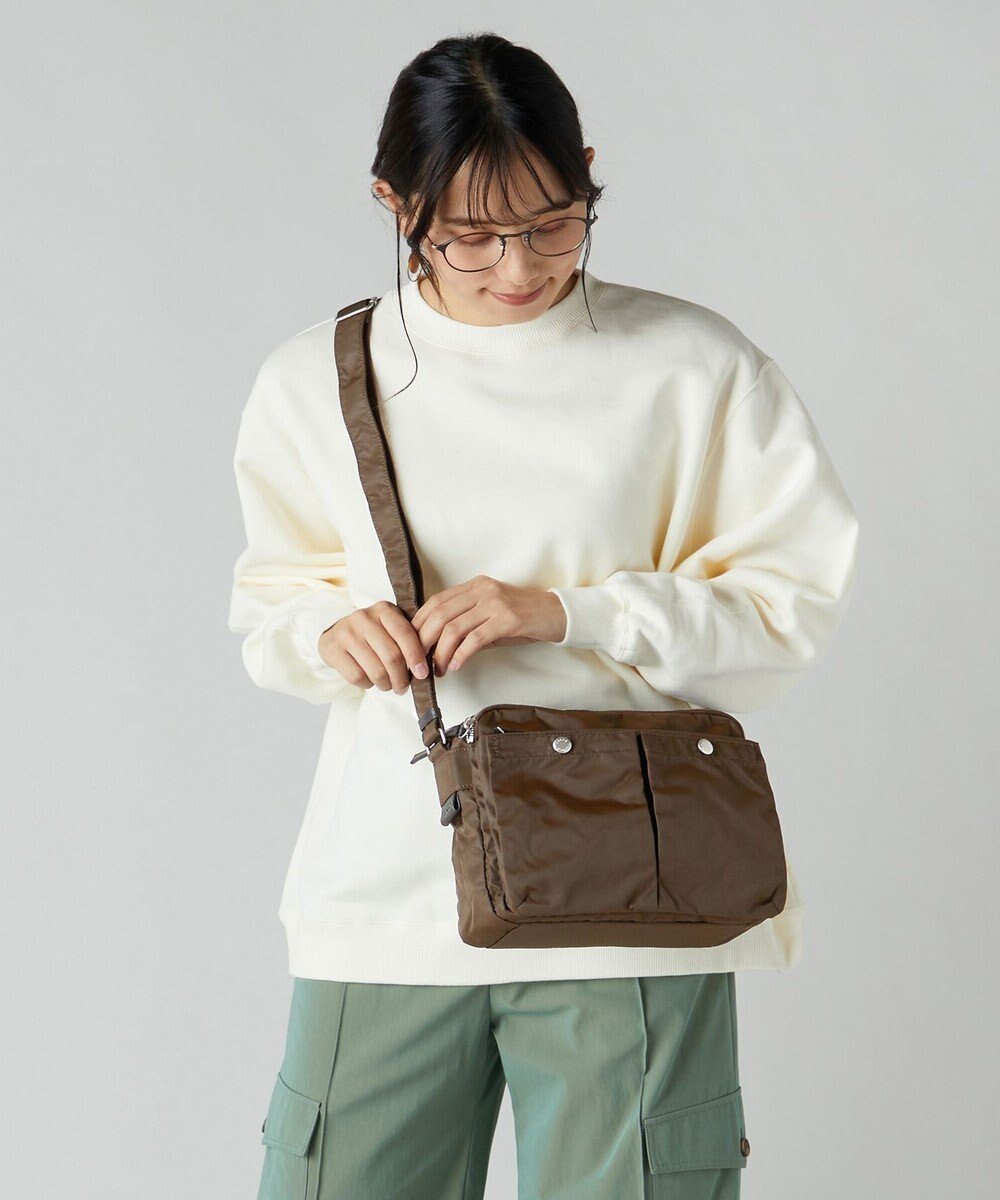【イザック/Y'SACCS】のダブルホックポケットショルダー インテリア・キッズ・メンズ・レディースファッション・服の通販 founy(ファニー) 　ファッション　Fashion　レディースファッション　Fashion for Women　シンプル　Simple, Minimal　スマート　Smart, Elegant　フロント　Front, Front Design　ポケット　Pocket, Pocket Detail　チョコ|ID: prp329100004676715 ipo3291000000033790458