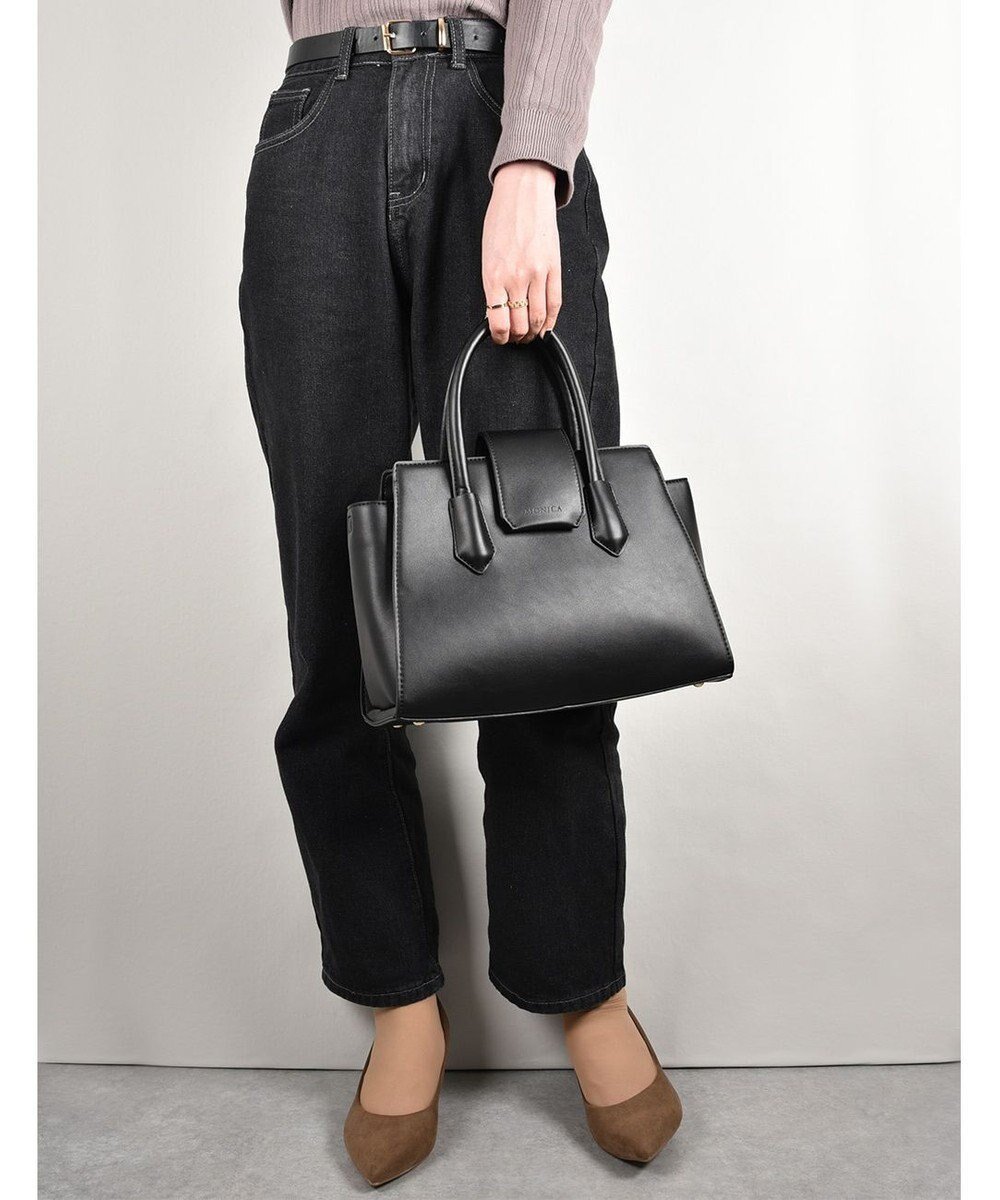 【ラ バガジェリー/LA BAGAGERIE】の【MONICA】ベルテッド2WAYハンドバッグ インテリア・キッズ・メンズ・レディースファッション・服の通販 founy(ファニー) 　ファッション　Fashion　レディースファッション　Fashion for Women　バッグ　Bags　シンプル　Simple, Minimal　スマート　Smart, Elegant　フォルム　Silhouette, Form　ポケット　Pocket, Pocket Detail　ブラック|ID: prp329100004676730 ipo3291000000034261761