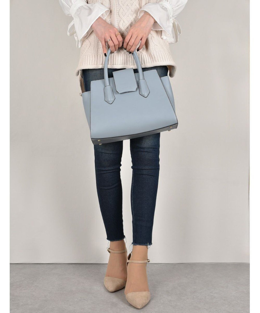 【ラ バガジェリー/LA BAGAGERIE】の【MONICA】ベルテッド2WAYハンドバッグ インテリア・キッズ・メンズ・レディースファッション・服の通販 founy(ファニー) 　ファッション　Fashion　レディースファッション　Fashion for Women　バッグ　Bags　シンプル　Simple, Minimal　スマート　Smart, Elegant　フォルム　Silhouette, Form　ポケット　Pocket, Pocket Detail　ブルー|ID: prp329100004676730 ipo3291000000034261765