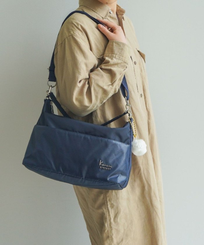 【エースバッグズアンドラゲッジ/ACE BAGS & LUGGAGE】のKanana Collection カナナコレクション ストロール ショルダーバッグ Mサイズ 2way 67214 インテリア・キッズ・メンズ・レディースファッション・服の通販 founy(ファニー) https://founy.com/ ファッション Fashion レディースファッション Fashion for Women コレクション Collection, Seasonal Line コンビ Combo, Combination Style 抗菌 Antibacterial, Bacteria-Resistant シンプル Simple, Minimal ポケット Pocket, Pocket Detail 旅行 Travel |ID: prp329100004676826 ipo3291000000033790830