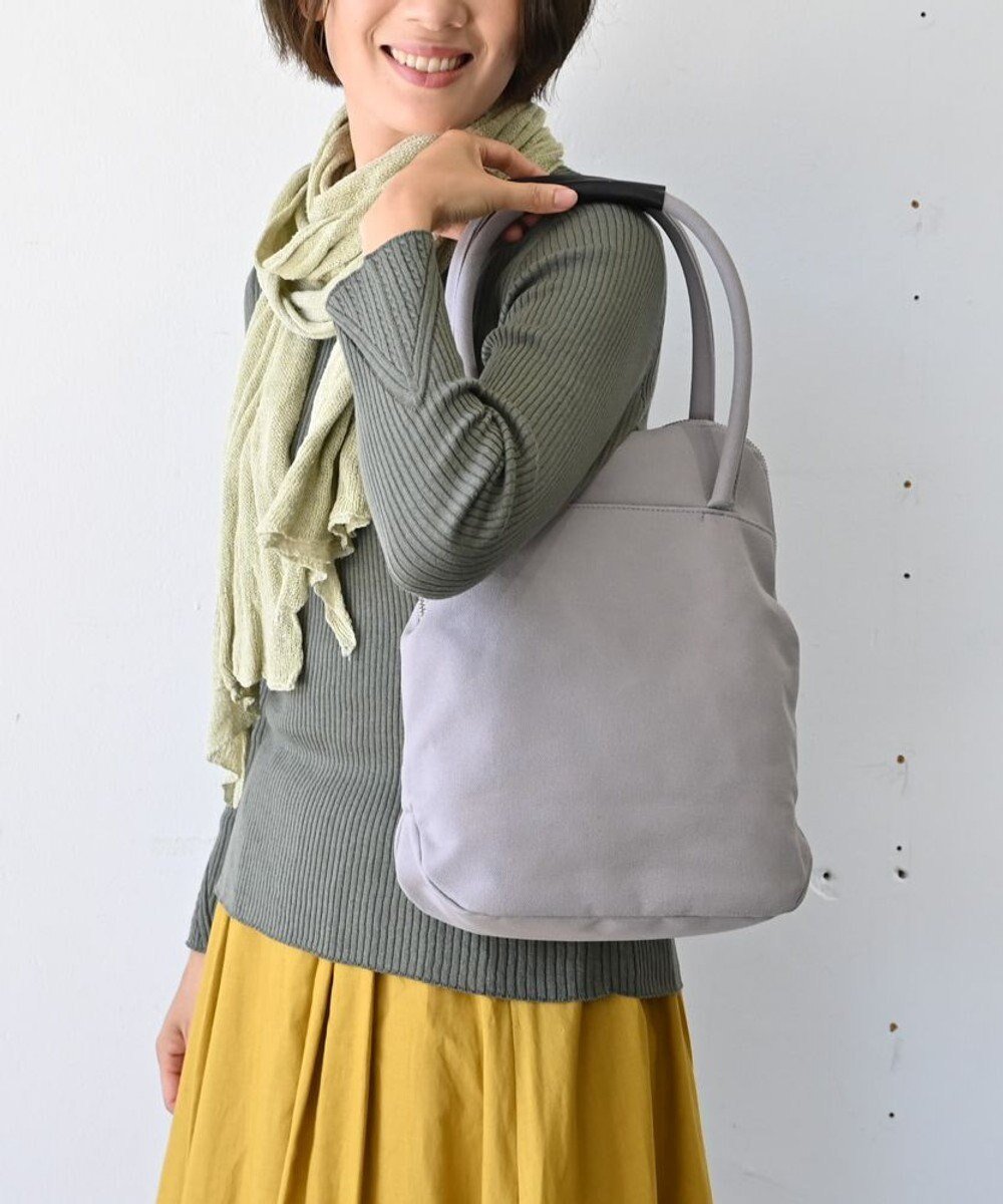 【アンドウール/AND WOOL】の帆布ショルダーバッグ(small size) インテリア・キッズ・メンズ・レディースファッション・服の通販 founy(ファニー) 　ファッション　Fashion　レディースファッション　Fashion for Women　キャンバス　Canvas, Canvas Fabric　手編み　Hand-Knitted, Handmade Knit　フォルム　Silhouette, Form　ポケット　Pocket, Pocket Detail　グレー|ID: prp329100004676844 ipo3291000000033790942