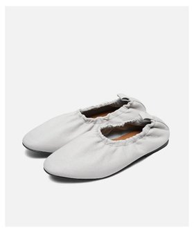 【カシヤマ/KASHIYAMA】のソフトギャザーフラットシューズ 人気、トレンドファッション・服の通販 founy(ファニー) ファッション Fashion レディースファッション Fashion for Women シューズ Shoes, Footwear バランス Balance, Style Balance フォルム Silhouette, Form フラット Flat, Flat Shoes リアル Real, Realistic 夏 Summer S/S・春夏 SS, Spring/Summer, Warm Season A/W・秋冬 Autumn/Winter |ID:prp329100004676896