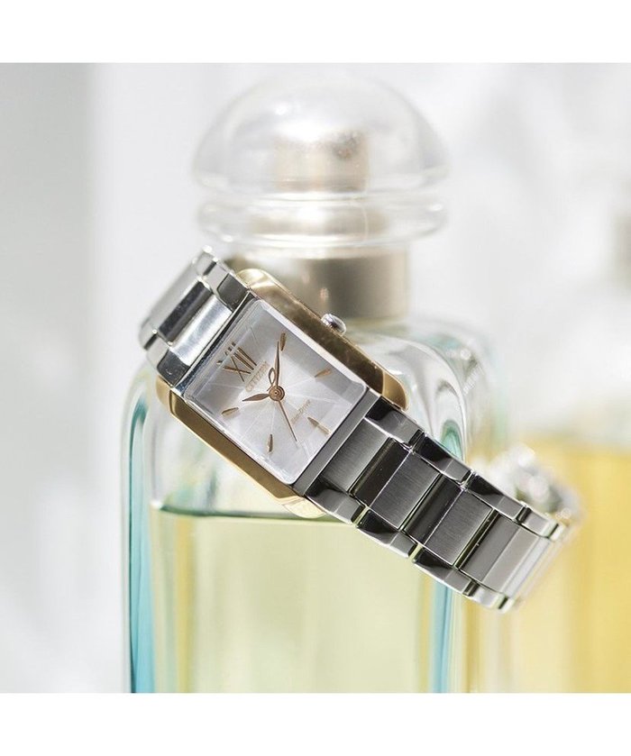 【シチズン/CITIZEN】の【シチズン エル】美しく凛としたサステナブルウオッチ エコ・ドライブ 白蝶貝文字板 美しいフォルムのスクエアシェイプ インテリア・キッズ・メンズ・レディースファッション・服の通販 founy(ファニー) https://founy.com/ ファッション Fashion レディースファッション Fashion for Women エレガント 上品 Elegant ガラス Glass, Glassware シェイプ Shape, Slim Fit スクエア Square, Square Shape フォルム Silhouette, Form 時計 Watch, Wristwatch 腕時計 Wristwatch |ID: prp329100004676948 ipo3291000000033791357