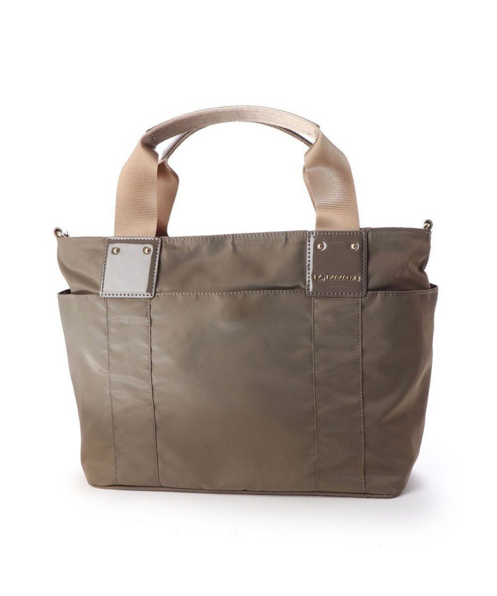 【ラ バガジェリー/LA BAGAGERIE】の2WAYナイロントート インテリア・キッズ・メンズ・レディースファッション・服の通販 founy(ファニー) ファッション Fashion レディースファッション Fashion for Women バッグ Bags シンプル Simple, Minimal ポケット Pocket, Pocket Detail エレガント 上品 Elegant 軽量 Lightweight, Ultra Light ベージュ|ID: prp329100004676951 ipo3291000000034232673