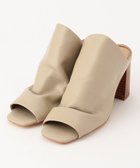 【グレース コンチネンタル/GRACE CONTINENTAL】のレザースタックヒールサンダル ベージュ|ID: prp329100004676965 ipo3291000000033791496