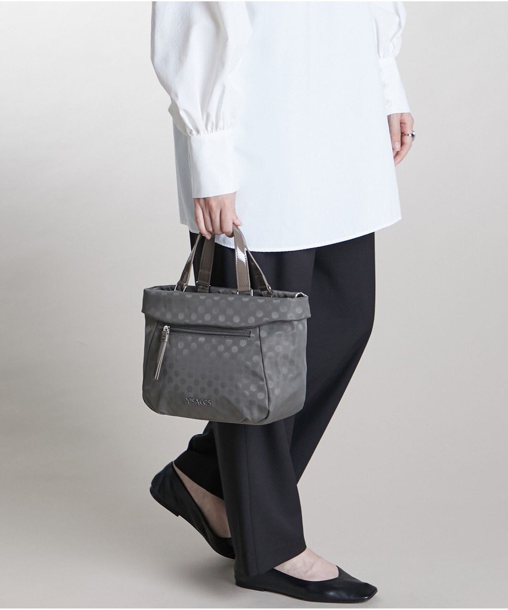 【イザック/Y'SACCS】のPolkaDots口折れミニトート インテリア・キッズ・メンズ・レディースファッション・服の通販 founy(ファニー) 　ファッション　Fashion　レディースファッション　Fashion for Women　バッグ　Bags　ショルダー　Shoulder, Shoulder Strap　ジャカード／ジャガード　Jacquard, Woven Pattern　ドット　Polka Dot, Dot Pattern　人気　Popular, Best Seller　無地　Plain, Solid Color　グレー|ID: prp329100004677011 ipo3291000000034266535