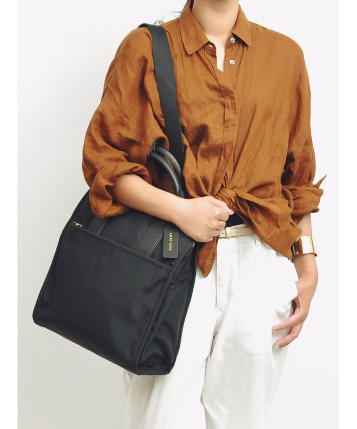 【アンビリオン/UNBILLION】のcachecache 11ポケットパーテーションリュックサック インテリア・キッズ・メンズ・レディースファッション・服の通販 founy(ファニー) https://founy.com/ ファッション Fashion レディースファッション Fashion for Women バッグ Bags カラフル Colorful Design ショルダー Shoulder, Shoulder Strap スクエア Square, Square Shape ハンド Hand, Handmade ミックス Mix, Mixed Style モチーフ Motif, Design Theme リュック Backpack, Rucksack 財布 Wallet, Purse |ID: prp329100004677023 ipo3291000000034266657