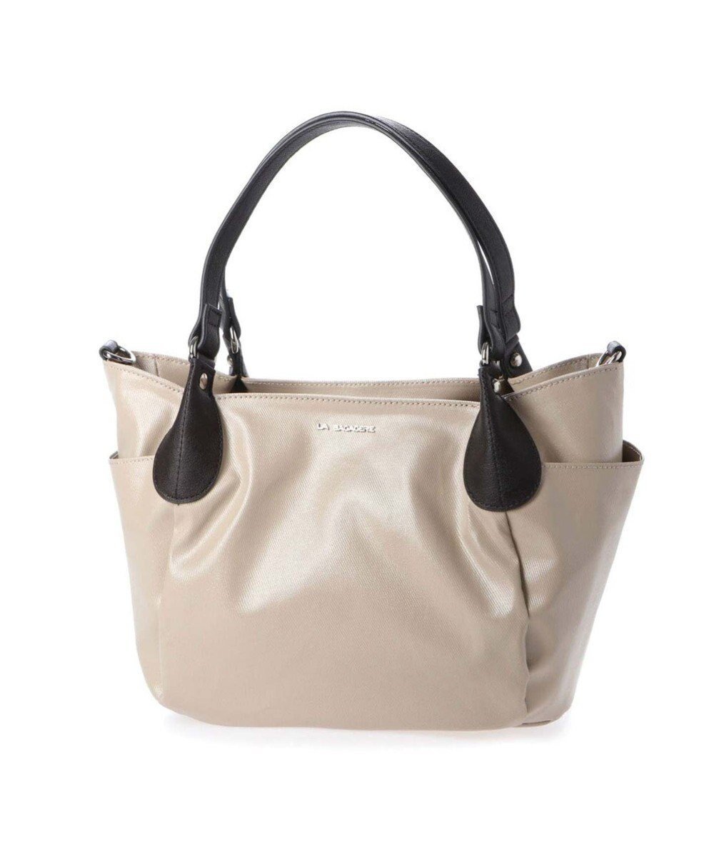 【ラ バガジェリー/LA BAGAGERIE】のEMAILLERシリーズ 2wayトート Sサイズ インテリア・キッズ・メンズ・レディースファッション・服の通販 founy(ファニー) 　ファッション　Fashion　レディースファッション　Fashion for Women　バッグ　Bags　エナメル　Patent Leather　コーティング　Coating, Coated Finish　ショルダー　Shoulder, Shoulder Strap　フォルム　Silhouette, Form　ラウンド　Round, Round Neck　人気　Popular, Best Seller　定番　Standard, Basic Item　ライトベージュ|ID: prp329100004677079 ipo3291000000034267174