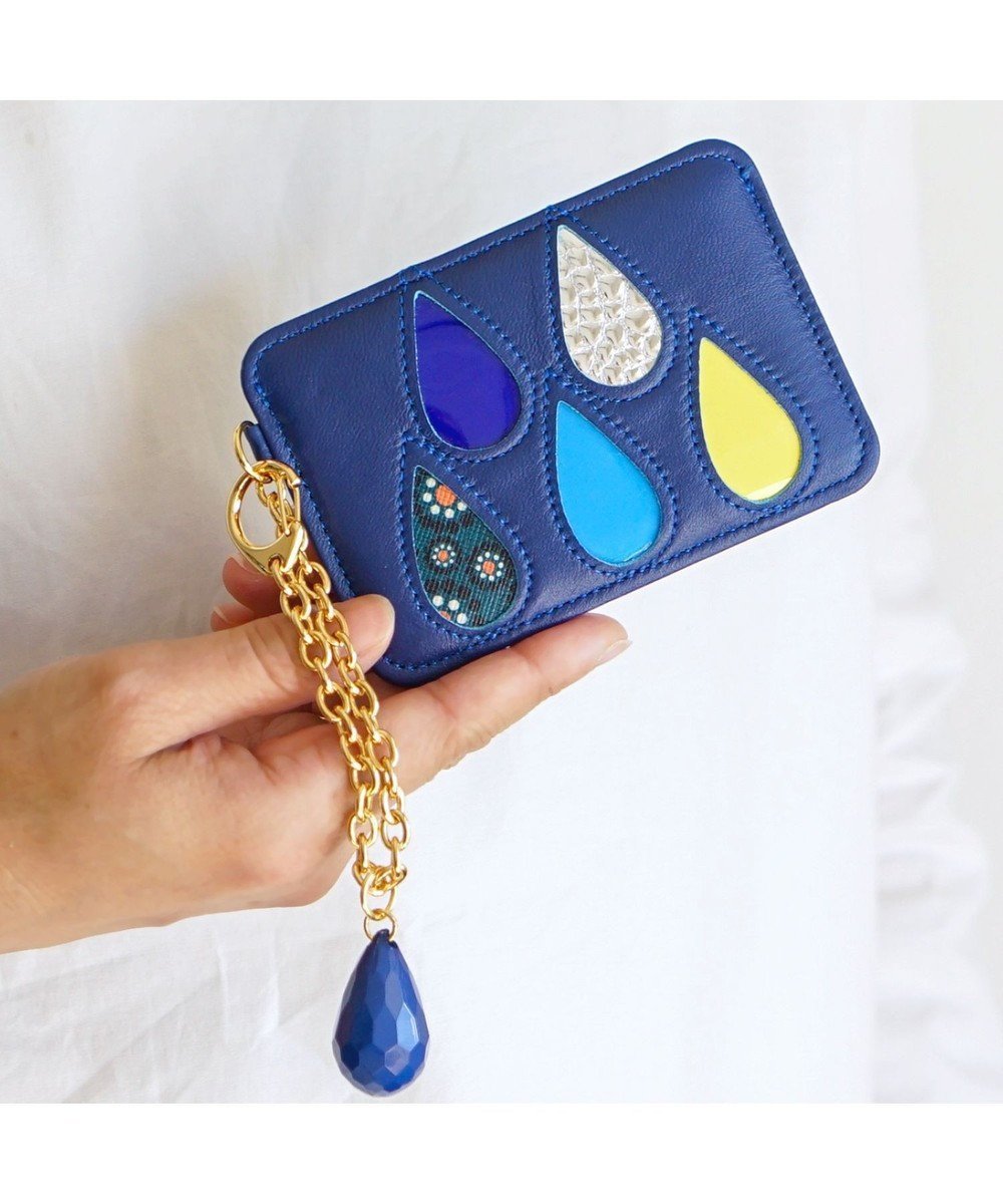 【ツモリチサト キャリー/tsumori chisato CARRY】のドロップス パスケース 定期入れ チェーンストラップ付き【かわいいデザイン!本革のやわらかな風合い】 人気、トレンドファッション・服の通販 founy(ファニー) ファッション Fashion レディースファッション Fashion for Women ミニ財布・二つ折り財布 Wallets & Card Cases パッチワーク Patchwork, Mixed Fabric ポケット Pocket, Pocket Detail 人気 Popular, Best Seller 財布 Wallet, Purse other-1|ID: prp329100004677120 ipo3291000000034267587