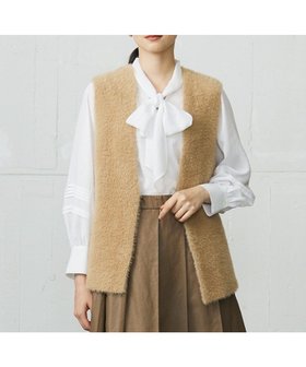 【自由区/JIYU-KU】のニットファー ジレ 人気、トレンドファッション・服の通販 founy(ファニー) ファッション Fashion レディースファッション Fashion for Women アウター Coat / Outerwear Collection トップス・カットソー Cut & Sew Tops ニット Knit Tops & Sweaters ベスト&ジレ / 重ね着スタイル Vests & Gilets ベスト Vest, Waistcoat A/W・秋冬 Autumn/Winter |ID:prp329100004677446