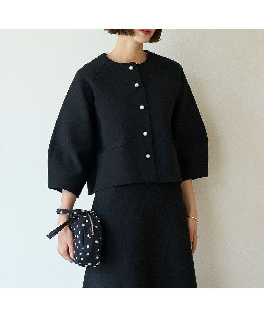 【アンフィーロ 自由区/UNFILO】のBEAUTY FORM KNIT パールボタン カーディガン インテリア・キッズ・メンズ・レディースファッション・服の通販 founy(ファニー) 　ファッション　Fashion　レディースファッション　Fashion for Women　トップス・カットソー　Cut & Sew Tops　ニット　Knit Tops & Sweaters　カーディガン・羽織り　Layered Style Cardigans　おすすめ　Recommended / Our Picks　ウォッシャブル　Machine Washable　エレガント 上品　Elegant　オケージョン　Occasion Wear　カーディガン　Cardigan, Knitwear　ジャケット　Jacket, Outerwear　ストレッチ　Stretch, Stretchy Fabric　スリーブ　Sleeve, Long Sleeve / Short Sleeve　セットアップ　Set-Up, Coordinated Outfit　パール　Pearl, Pearl Accent　フォルム　Silhouette, Form　フレア　Flare, Flared　ポケット　Pocket, Pocket Detail　楽ちん　Easy Fit, Comfortable　A/W・秋冬　Autumn/Winter　軽量　Lightweight, Ultra Light　ブラック|ID: prp329100004677575 ipo3291000000033794358