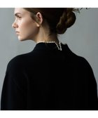 【23区/NIJYUSANKU】の【R(アール)】マイクロンメリノウール パールトリム ニット 人気、トレンドファッション・服の通販 founy(ファニー) ファッション Fashion レディースファッション Fashion for Women トップス・カットソー Cut & Sew Tops ニット Knit Tops & Sweaters シンプル Simple, Minimal セーター Sweater, Knitwear なめらか Smooth, Silky Texture 人気 Popular, Best Seller 長袖 Long Sleeve, Full Sleeve バランス Balance, Style Balance パール Pearl, Pearl Accent ブラウジング Blouson Silhouette, Cinched Waist ボトム Bottoms, Lower Wear A/W・秋冬 Autumn/Winter 冬 Winter / This Winter 2025年 2025 2025-2026秋冬・A/W Autumn/Winter 2025–26 AW25–26 thumbnail ブラック系|ID: prp329100004677654 ipo3291000000034235102