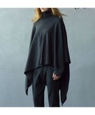 【23区/NIJYUSANKU】の【R(アール)】マイクロンメリノウール ニットケープ チャコールグレー系|ID:prp329100004677668