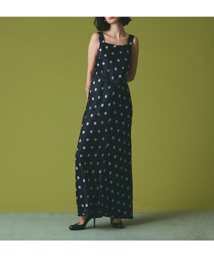 【グレース コンチネンタル/GRACE CONTINENTAL】のドットジャガードドレス インテリア・キッズ・メンズ・レディースファッション・服の通販 founy(ファニー) https://founy.com/ ファッション Fashion レディースファッション Fashion for Women ワンピース Dresses フォーマル・パーティードレス・結婚式用ドレス Elegant & Casual Dresses イタリア Italy カットソー Cut and Sewn Top クラシカル Classical, Vintage-Inspired ジャケット Jacket, Outerwear ドット Polka Dot, Dot Pattern ドレス Dress, One-Piece フィット Fit, Slim Fit フレア Flare, Flared リボン Ribbon, Bow リュクス Luxury, Elegant, High-End, Chic ロング Long, Long-Length A/W・秋冬 Autumn/Winter おすすめ Recommended / Our Picks エレガント 上品 Elegant |ID: prp329100004677754 ipo3291000000033795251