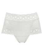 【ブラデリス ニューヨーク/BRADELIS New York】の【BRADELIS Me】Sweet Night Shorts 深履き レース ショーツ パールグレー|ID: prp329100004678272 ipo3291000000033797894