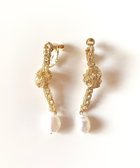 【カスミノ/CASUMINO】のyui white イヤリング gold|ID: prp329100004678365 ipo3291000000033798507