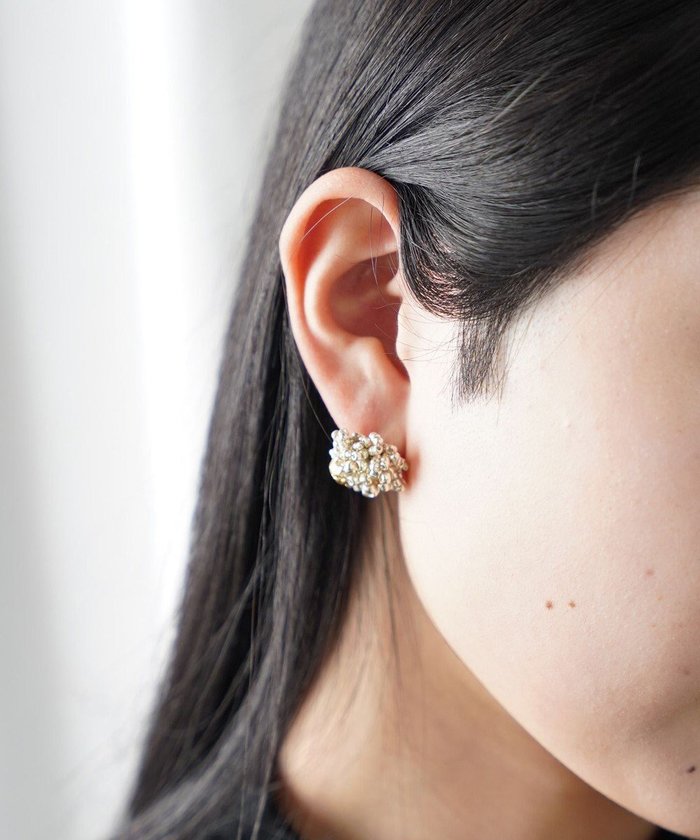 【モンシロ/monshiro】のドットプチ イヤリング インテリア・キッズ・メンズ・レディースファッション・服の通販 founy(ファニー) https://founy.com/ ファッション Fashion レディースファッション Fashion for Women ジュエリー Jewelry ファッションリング Fashion Rings イヤリング・フープ・ドロップタイプ Hoop, Drop & Clip Earrings アクセサリー Fashion Accessories イヤリング Earrings ヴィンテージ Vintage Style ガラス Glass, Glassware シリコン Silicone, Silicone Material シルバー Silver, Metallic Silver ジュエリー Jewelry, Accessories ドット Polka Dot, Dot Pattern バランス Balance, Style Balance パーティ Party, Party Style ボックス Boxy, Box Shape モチーフ Motif, Design Theme ワイヤー Wire, Wired Bra ワンポイント One Point, Statement Accent ワーク Workwear, Utility Style セレモニー Ceremony 結婚式 Wedding |ID: prp329100004678368 ipo3291000000034256231