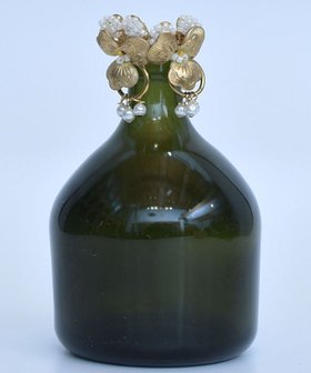 【モンシロ/monshiro】の【パール】ビオラ ピアス(ホワイト) 人気、トレンドファッション・服の通販 founy(ファニー) ファッション Fashion レディースファッション Fashion for Women アクセサリー Fashion Accessories イエロー Yellow イヤリング Earrings エナメル Patent Leather オリエンタル Oriental Pattern ジュエリー Jewelry, Accessories テクスチャー Texture, Textured Fabric パーティ Party, Party Style パール Pearl, Pearl Accent ボックス Boxy, Box Shape モチーフ Motif, Design Theme セレモニー Ceremony 結婚式 Wedding |ID:prp329100004678384