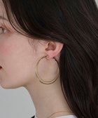 【フィービィー/phoebe】のダブルレイヤードフープイヤリング 人気、トレンドファッション・服の通販 founy(ファニー) ファッション Fashion レディースファッション Fashion for Women ジュエリー Jewelry ファッションリング Fashion Rings イヤリング・フープ・ドロップタイプ Hoop, Drop & Clip Earrings アクセサリー Fashion Accessories イヤリング Earrings テクスチャー Texture, Textured Fabric フープ Hoop, Hoop Earrings thumbnail ゴールド|ID: prp329100004678439 ipo3291000000036117009