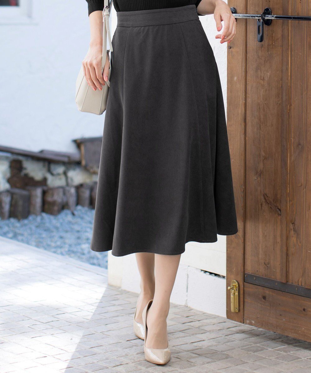 【ティアクラッセ/Tiaclasse】の【洗える】大人上品なコーデュロイフレアスカート インテリア・キッズ・メンズ・レディースファッション・服の通販 founy(ファニー) ファッション Fashion レディースファッション Fashion for Women スカート Skirts Aライン・フレアスカート A-Line & Flared Skirts ウォッシャブル Machine Washable コーデュロイ Corduroy, Cord Fabric シンプル Simple, Minimal チュニック Tunic, Long Top フェミニン Feminine, Girly フレア Flare, Flared ポケット Pocket, Pocket Detail エレガント 上品 Elegant 再入荷 Restock / Back in Stock 冬 Winter / This Winter 新作・新入荷 New Arrivals / New In 洗える Machine Washable 無地 Plain, Solid Color 秋 Autumn A/W・秋冬 Autumn/Winter チャコールグレー|ID: prp329100004678676 ipo3291000000033799857