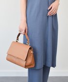 【インター ショシュール/INTER-CHAUSSURES】の【LORISTELLA】シュリンクレザーフラップハンドバッグ ブラウン|ID: prp329100004678939 ipo3291000000033801408