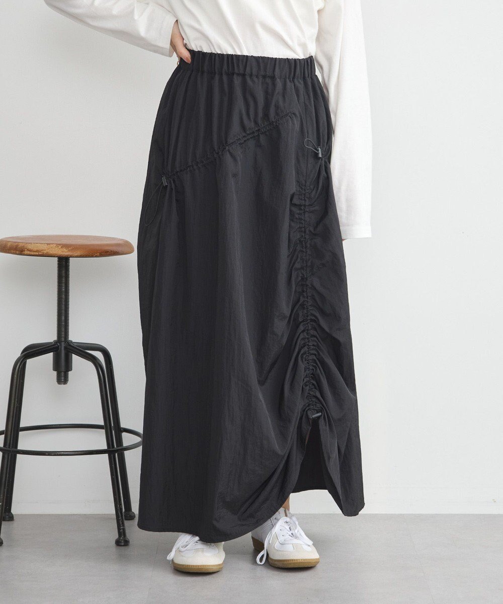 【アースミュージックアンドエコロジー/earth music&ecology】のドロストギャザースカート インテリア・キッズ・メンズ・レディースファッション・服の通販 founy(ファニー) ファッション Fashion レディースファッション Fashion for Women スカート Skirts イレギュラー Irregular Design エアリー Airy Texture ギャザー Gathered, Ruffled ポケット Pocket, Pocket Detail ロング Long, Long-Length 夏 Summer 春 Spring S/S・春夏 SS, Spring/Summer, Warm Season ブラック|ID: prp329100004678990 ipo3291000000033801633