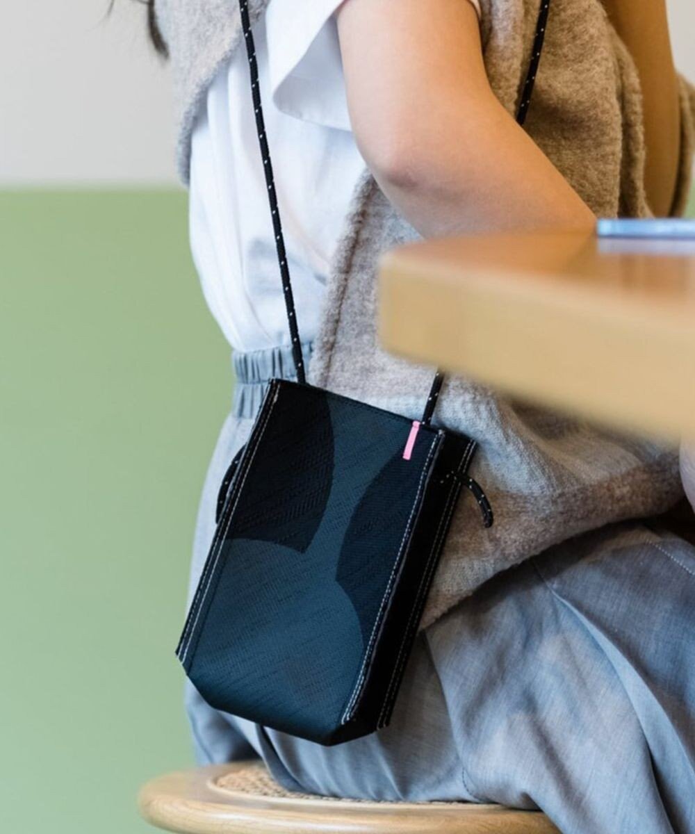 【ポルス/POLS】のMACHIKOスマホショルダー 人気、トレンドファッション・服の通販 founy(ファニー) 　ファッション　Fashion　レディースファッション　Fashion for Women　ショルダー　Shoulder, Shoulder Strap　ジャカード／ジャガード　Jacquard, Woven Pattern　ファブリック　Fabric, Textile　ポケット　Pocket, Pocket Detail　ポーチ　Pouch, Small Case　おすすめ　Recommended / Our Picks　スマホショルダーバッグ　Smartphone Shoulder Bag　 other-1|ID: prp329100004679020 ipo3291000000033801771