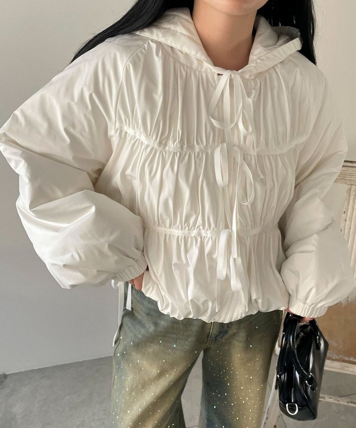 【ウィゴー/WEGO】のリボンフードブルゾン インテリア・キッズ・メンズ・レディースファッション・服の通販 founy(ファニー) https://founy.com/ ファッション Fashion レディースファッション Fashion for Women アウター Coat / Outerwear Collection レディースジャケット・軽アウター Jackets ブルゾンジャケット・スポーティアウター Blouson Jackets おすすめ Recommended / Our Picks シンプル Simple, Minimal ジャケット Jacket, Outerwear スマホ Smartphone, Mobile Device ドローコード Drawcord, Drawstring Cord ブルゾン Blouson, Bomber Jacket リボン Ribbon, Bow 冬 Winter / This Winter 夏 Summer 春 Spring S/S・春夏 SS, Spring/Summer, Warm Season 秋 Autumn |ID: prp329100004679136 ipo3291000000033802341