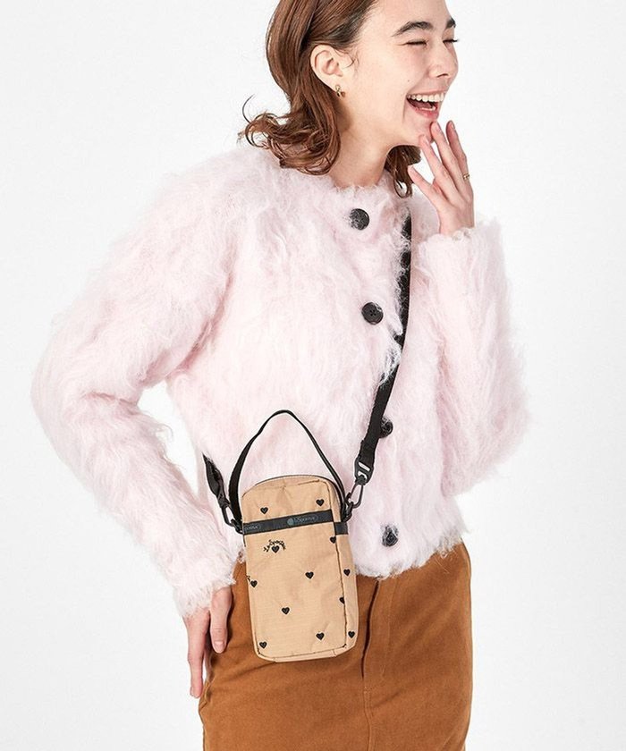 【レスポートサック/LeSportsac】のMINI PHONE CROSSBODY/モカブラックハートエンブロイダリー インテリア・キッズ・メンズ・レディースファッション・服の通販 founy(ファニー) https://founy.com/ ファッション Fashion レディースファッション Fashion for Women おすすめ Recommended / Our Picks コンパクト Compact, Small Size ショルダー Shoulder, Shoulder Strap スタイリッシュ Stylish, Fashionable ポケット Pocket, Pocket Detail |ID: prp329100004679210 ipo3291000000033802657